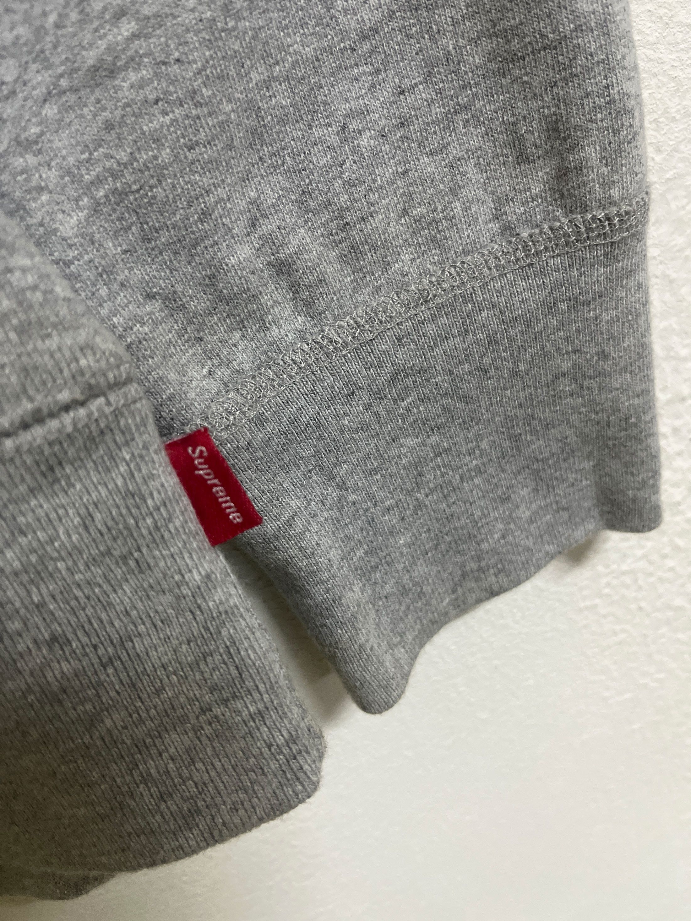 Supreme Supreme Arch Glitter Pull Over Hooded Sweater Size US M / EU 48-50 / 2 - 2 Thumbnail