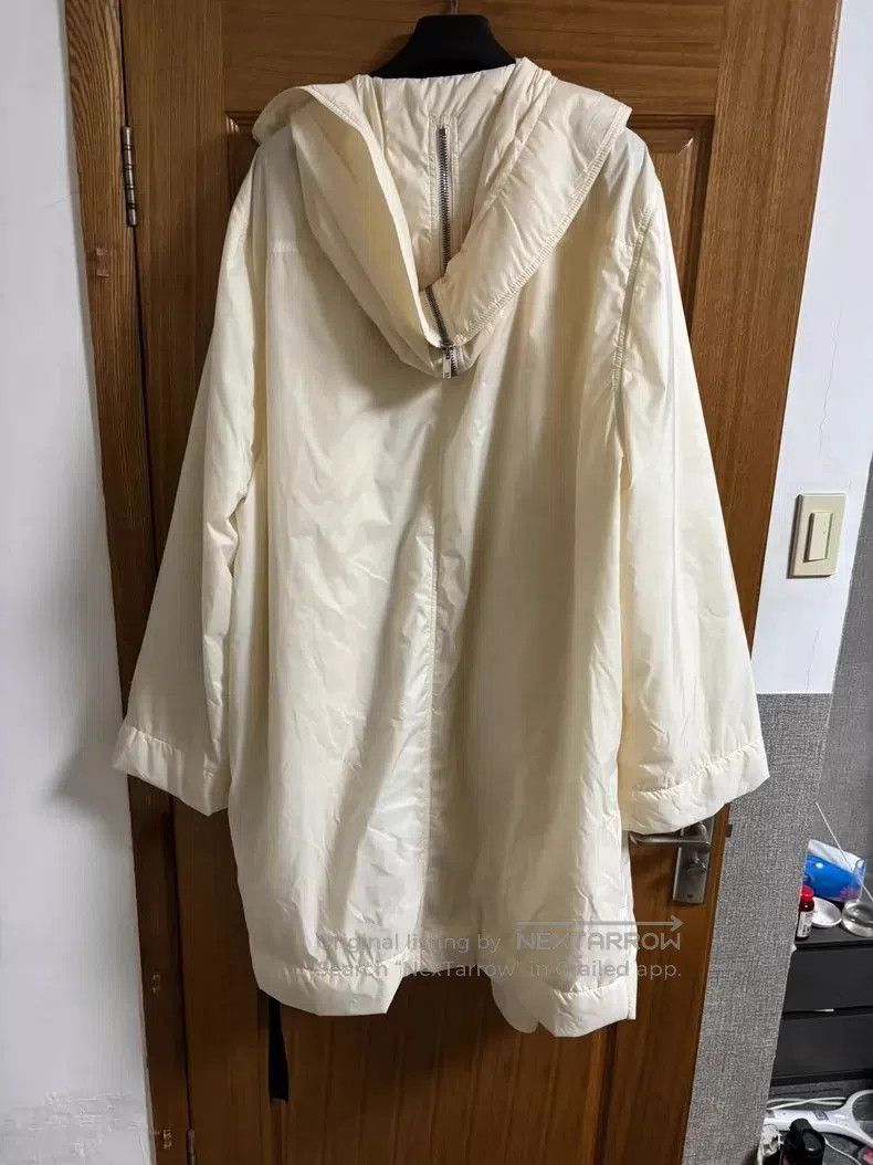 Rick Owens Rick Owens DRKSHDW Sisley Parka in Cream. Size US M / EU 48-50 / 2 - 2 Thumbnail
