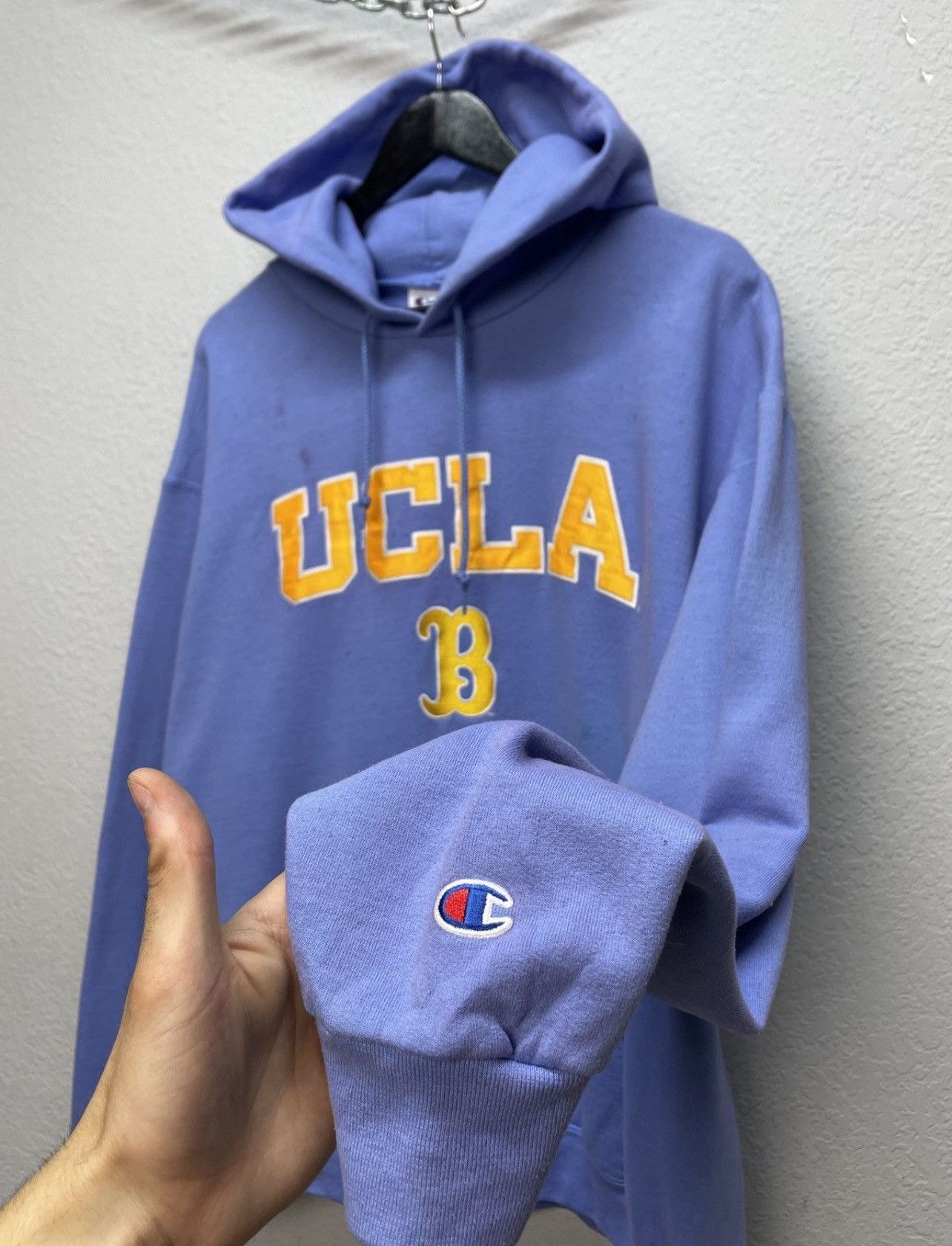 Russell Athletic Vintage 90s Champion UCLA University Boxy Fit Hoodie Size US XL / EU 56 / 4 - 1 Thumbnail