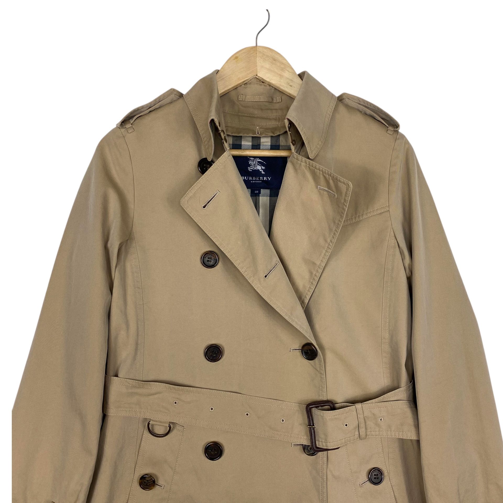 Burberry 💥 BURBERRY DOUBLE BRESTED BIEGE BELTED COAT Size US S / EU 44-46 / 1 - 7 Thumbnail