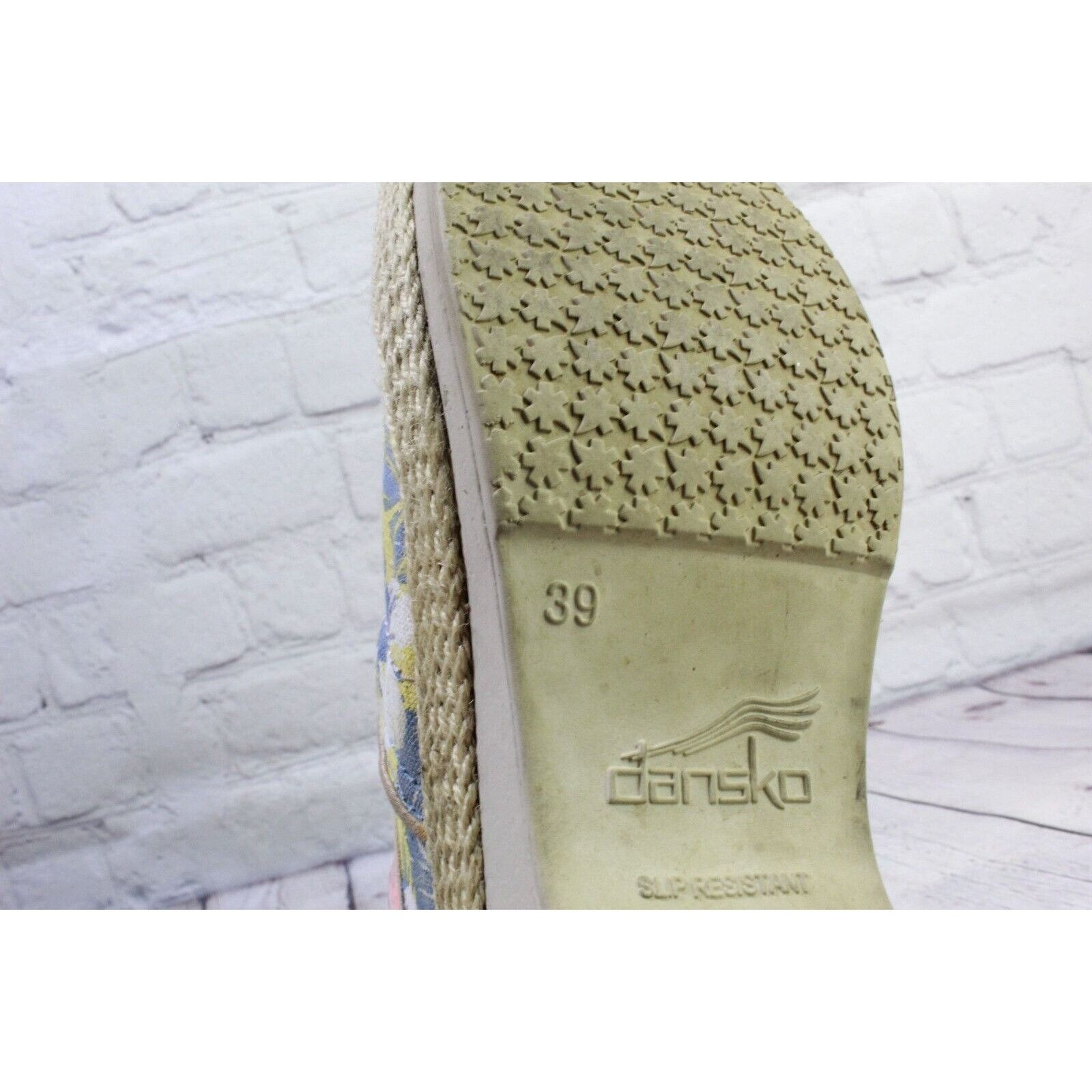 Dansko DANSKO Victoria Tahiti Multi Canvas Clogs Casual Shoes Size US 9 / IT 39 - 9 Thumbnail