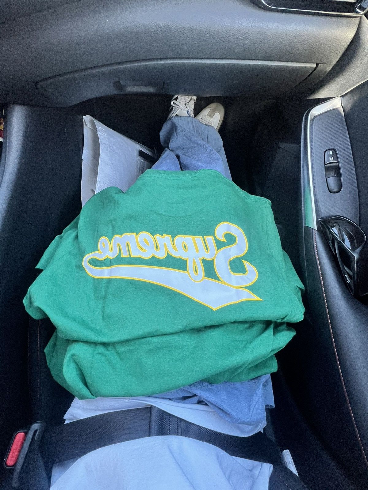 Supreme Supreme backwards Tee Size US M / EU 48-50 / 2 - 1 Thumbnail