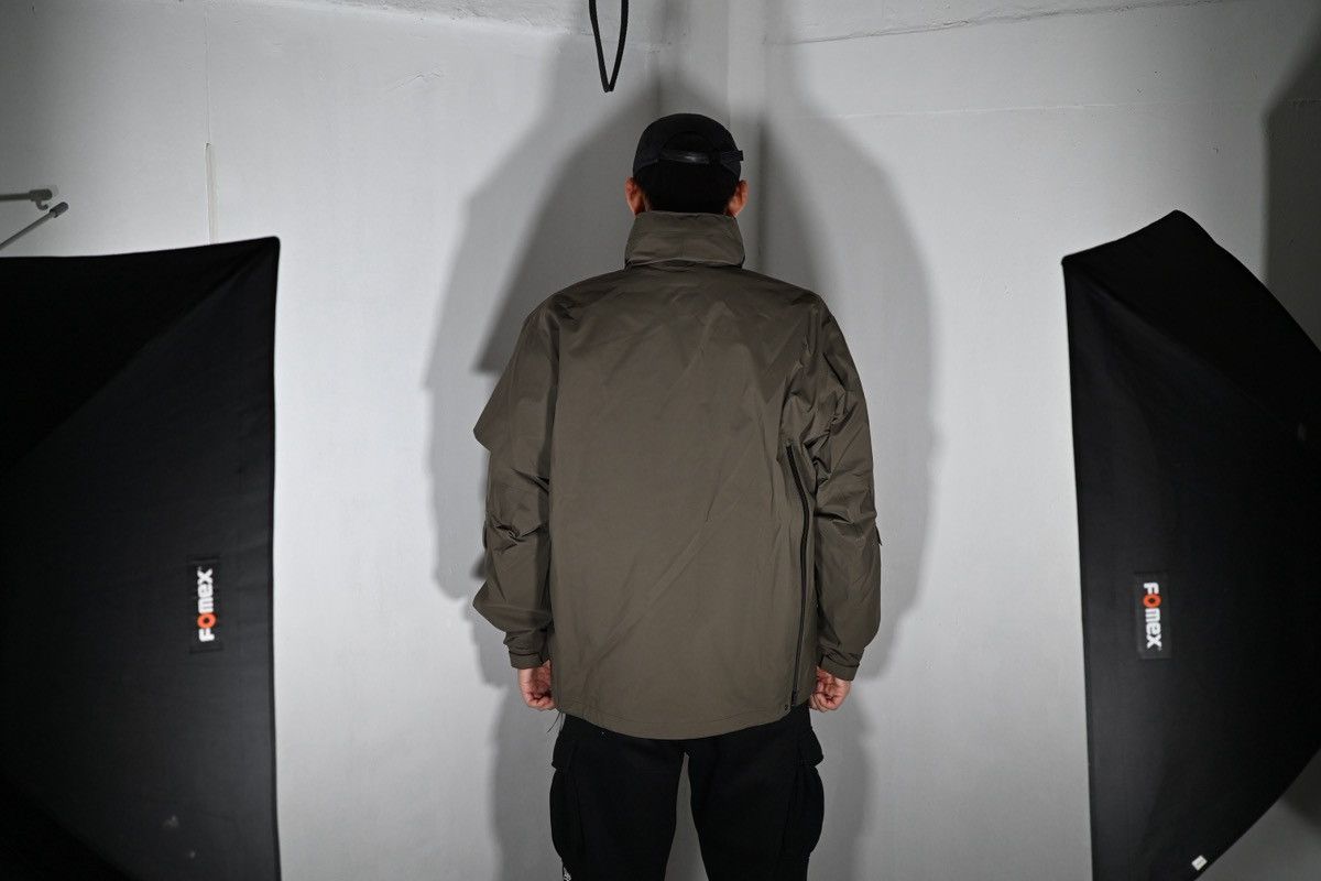 Acronym [XL] Acronym J-101 Raf Green (Last Price) Size US XL / EU 56 / 4 - 5 Thumbnail