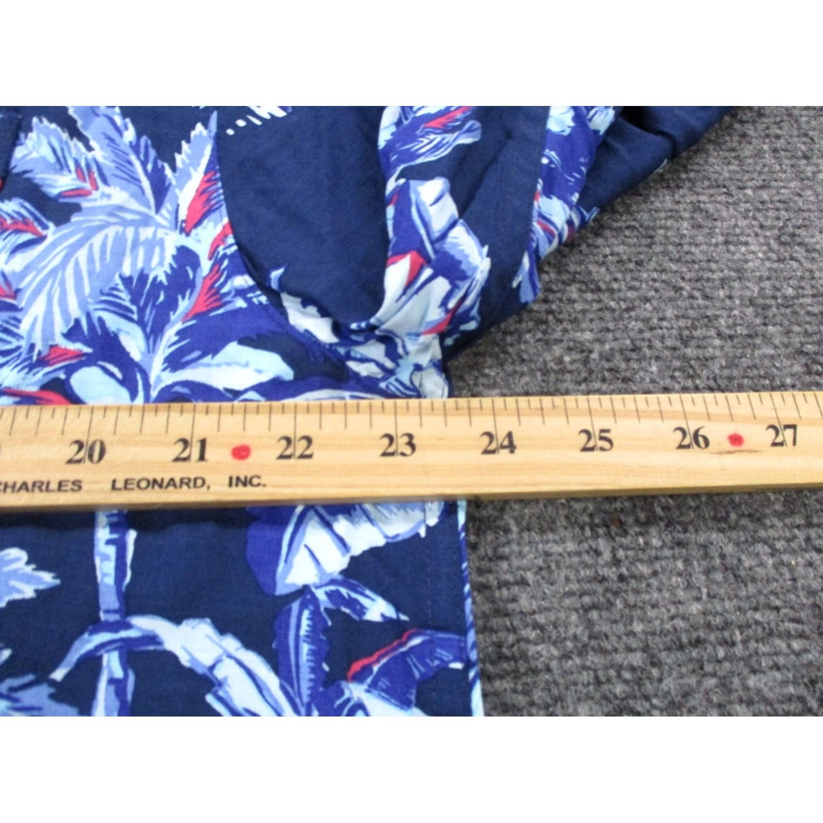 Roundtree & Yorke Roundtree & Yorke Caribbean Hawaiian Shirt Mens L Floral Blue Short Sleeve Button-Up Beach Tropical 90s Mens Size US L / EU 52-54 / 3 - 5 Thumbnail