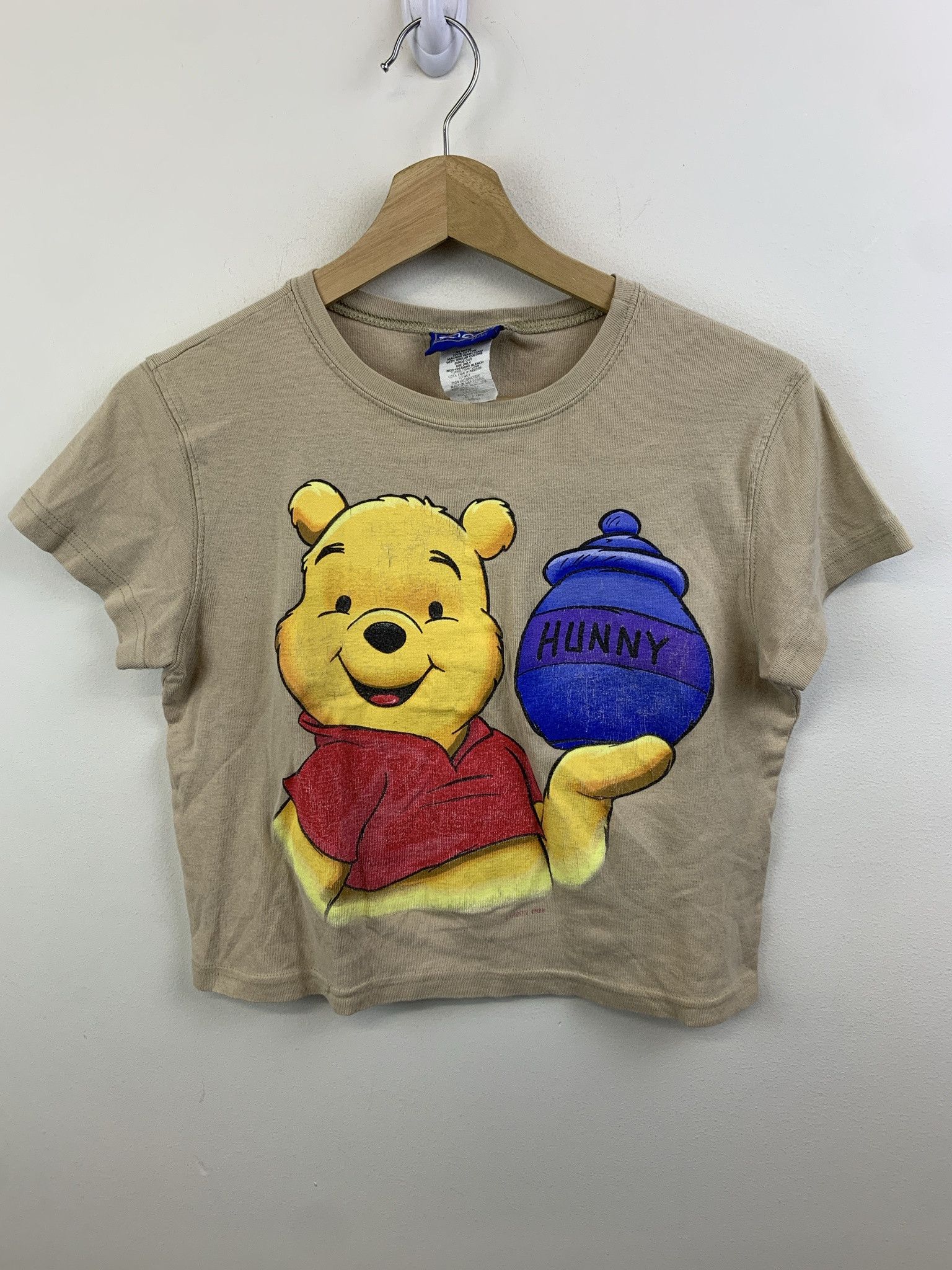 Disney Vintage Y2k Winnie the Pooh Crop Top Shirt Size S Size US S / EU 44-46 / 1 - 1 Thumbnail