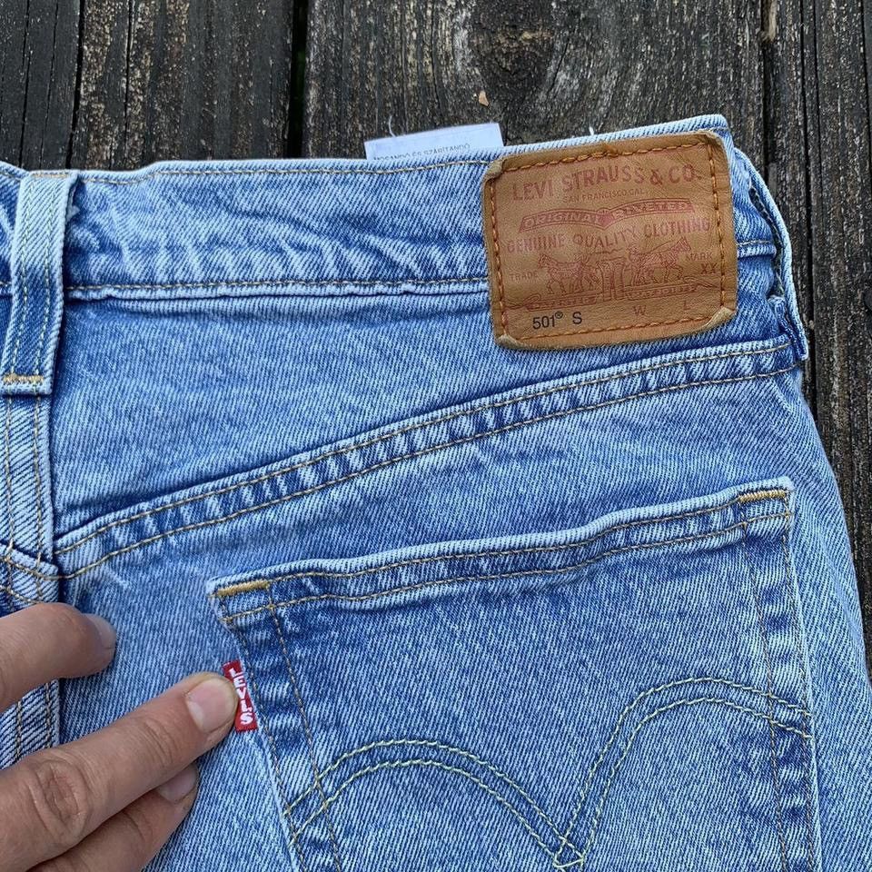 Levi's × Vintage Light Wash 501 Levis High Waisted slim Fit (90's) Size 29" - 5 Thumbnail