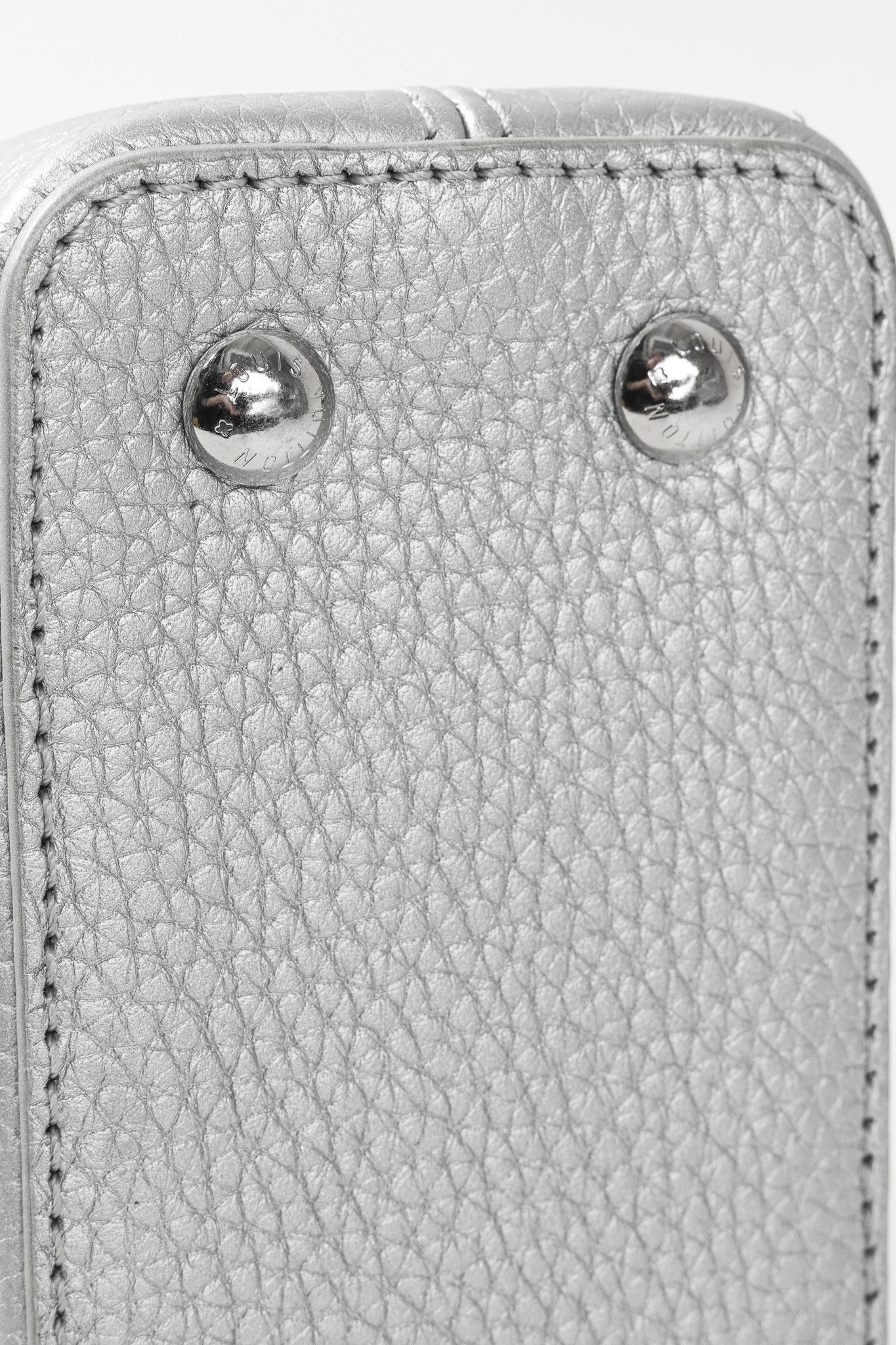 Louis Vuitton Louis Vuitton Varanus Salvator Flower Chain Capucines mini Size ONE SIZE - 6 Thumbnail