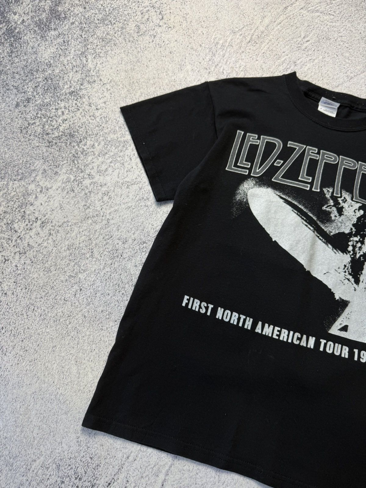 Band Tees Vintage Style Led Zeppelin 1969 UK Tour 2019 Remake T Shirt Size US M / EU 48-50 / 2 - 2 Thumbnail