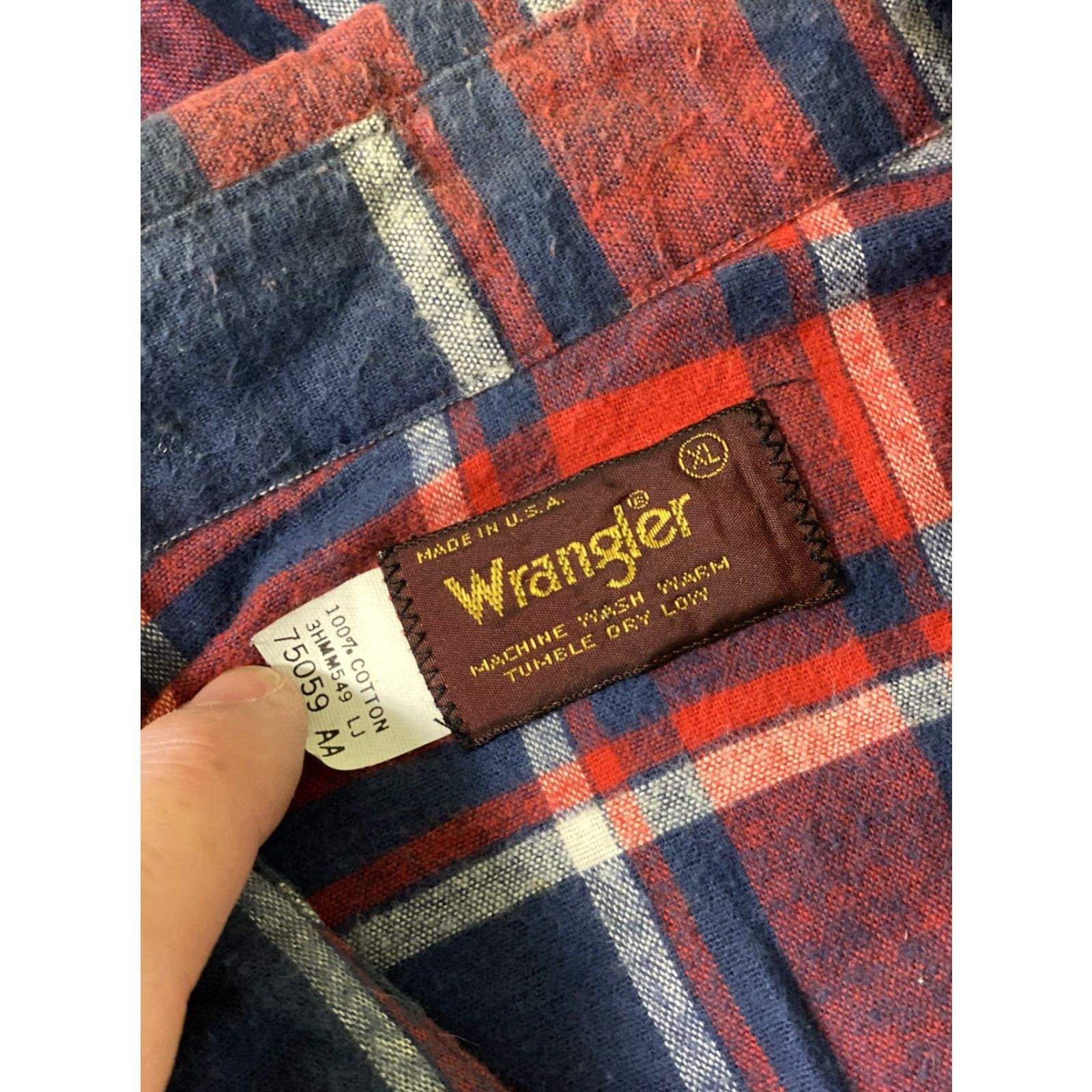 Wrangler VINTAGE Wrangler Shirt XL Long Sleeve Flannel Plaid Blue Snap Western Cowboy Shirt Mens Size US XL / EU 56 / 4 - 4 Thumbnail