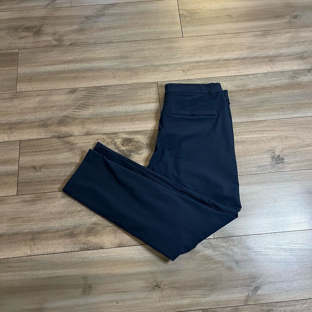 Lululemon Lululemon Navy Athletic Casual Pants Men 33x29 Size US 33 - 1 Thumbnail