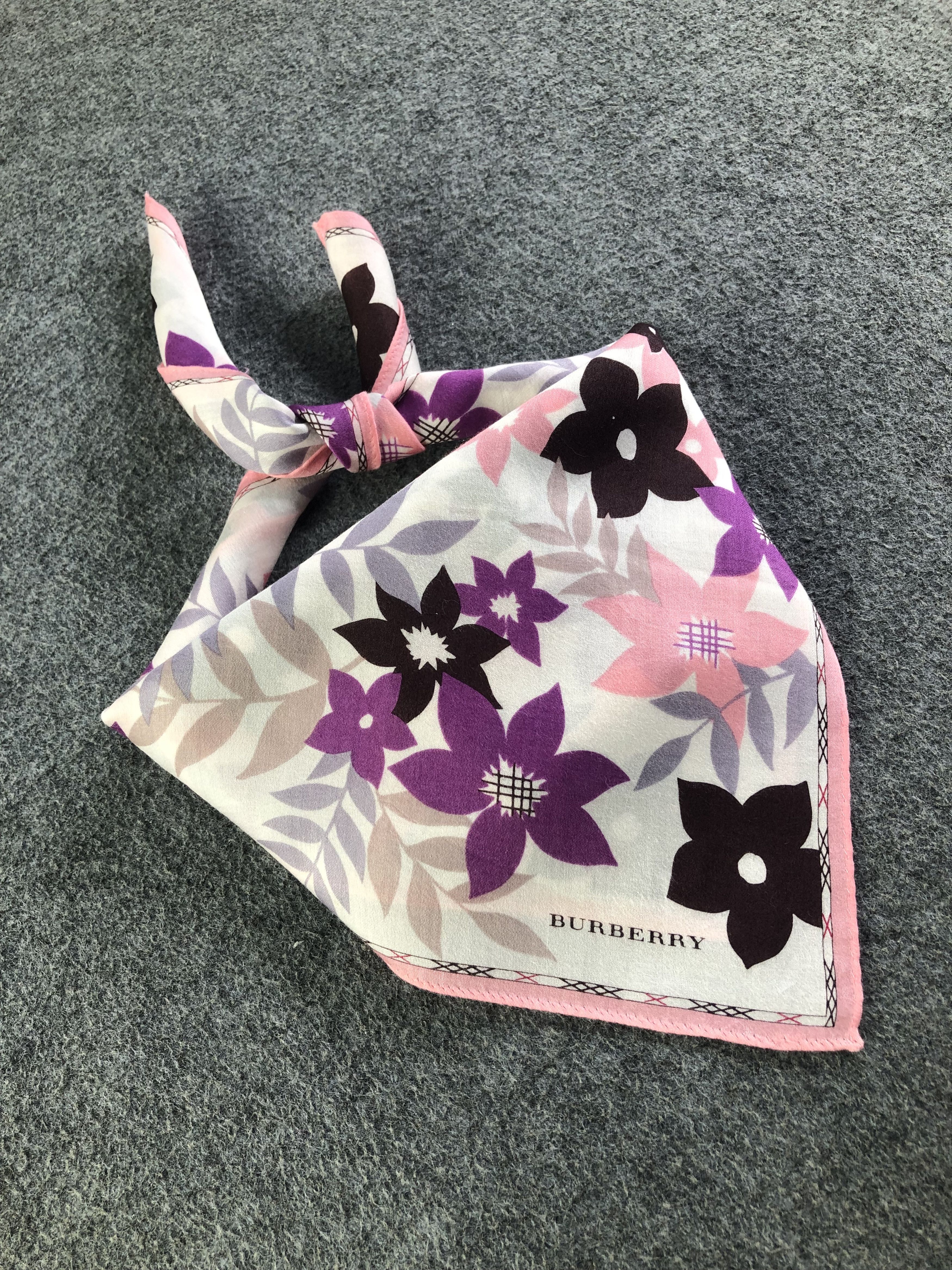 Burberry Burberry Floral Handkerchief / Bandana / Neckerchief C401 Size ONE SIZE - 2 Thumbnail