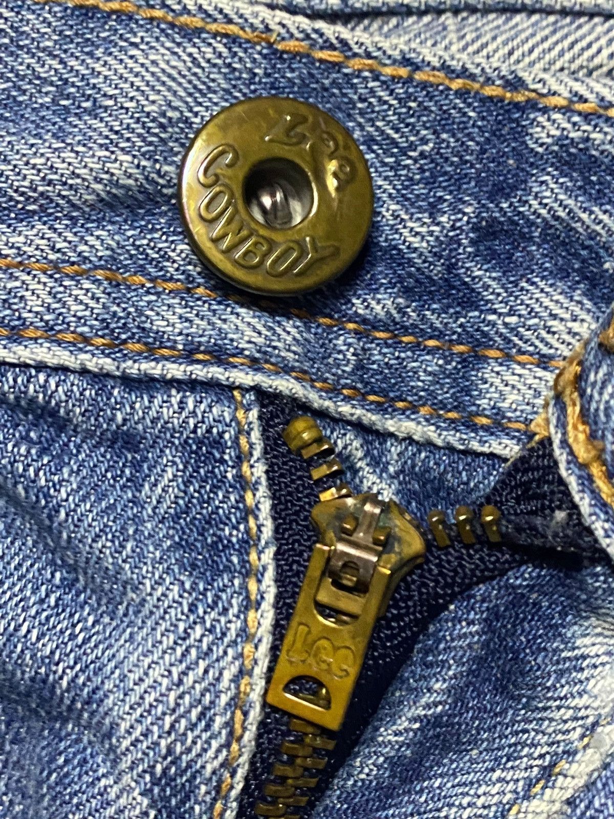 Lee × Vivienne Westwood Vintage Japan Lee Cowboy Buckle Back Distressed Skinny Jeans Size US 30 / EU 46 - 9 Thumbnail