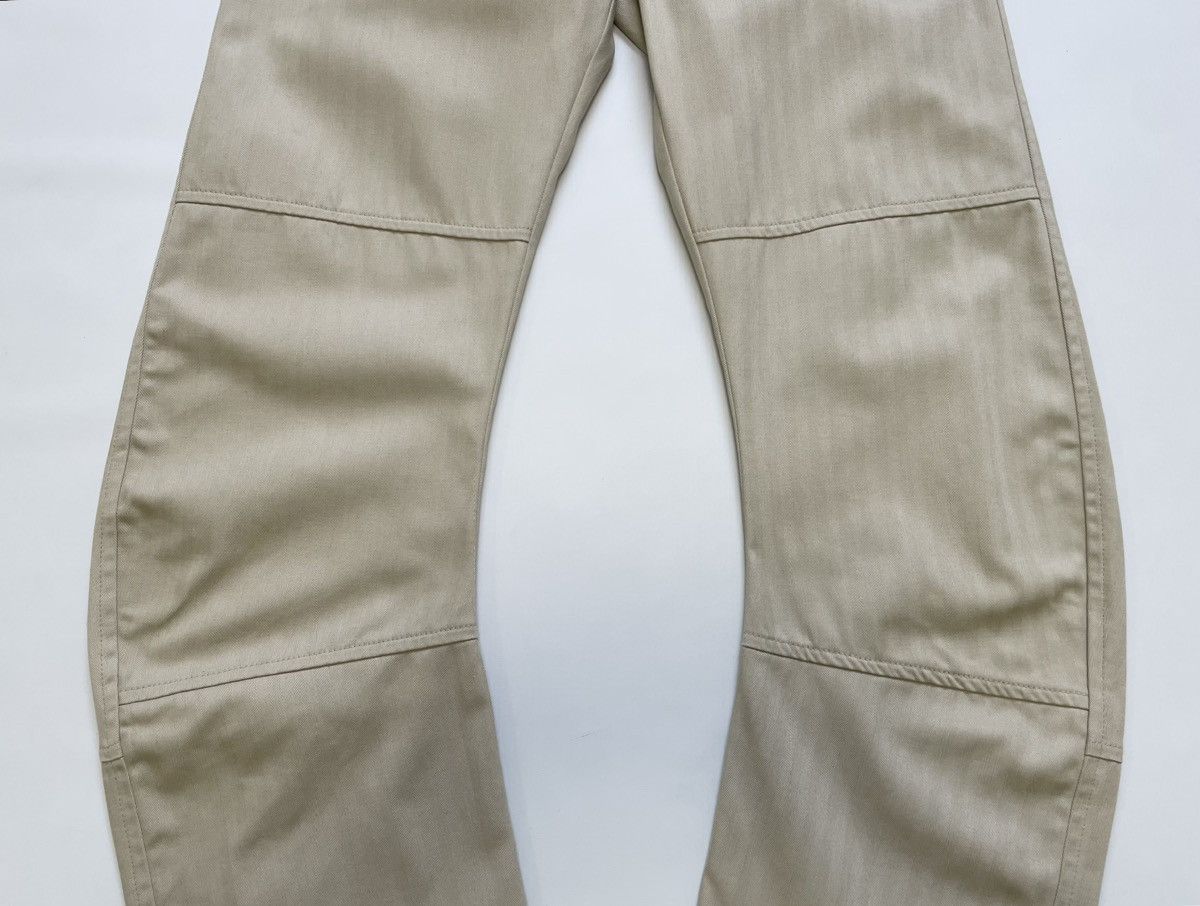Comme des Garcons Beige ‘Curved Leg’ Utility Trousers Size US 34 / EU 50 - 8 Thumbnail