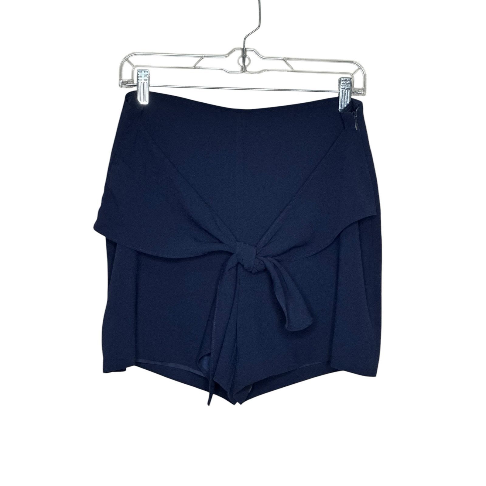 Trina Turk Trina Turk blue front bow high rise dress shorts size 8 Size 30" / US 8 / IT 44 - 6 Thumbnail