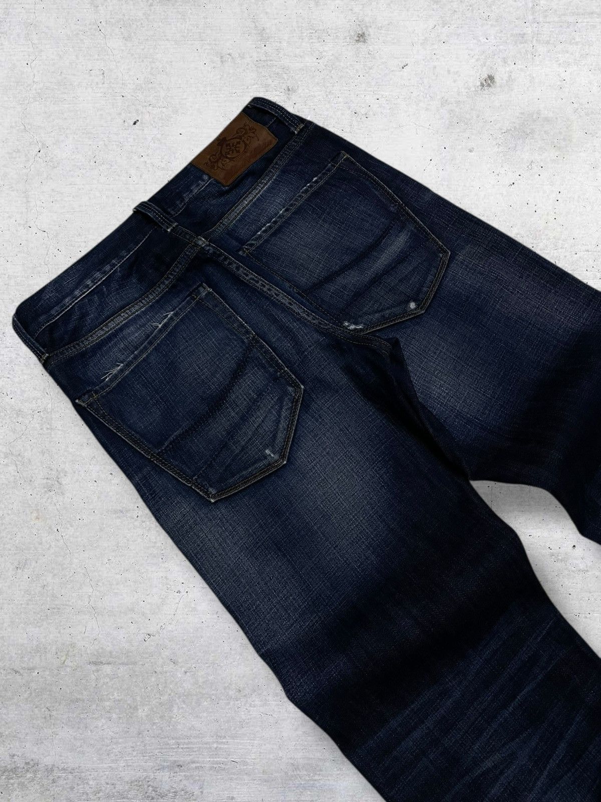 Hysteric Glamour VINTAGE BLOOD & GLITTER DISTRESSING DARK INDIGO ROCK DENIM Size US 29 - 14 Thumbnail