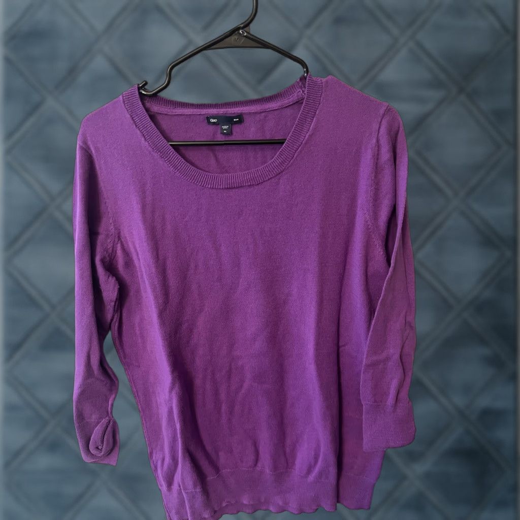 Gap VINTAGE Gap Sweater Women Solid Round Neck Long Sleeve XL Purple Oversized Knit Shirt Womens XL Purple Size XL / US 12-14 / IT 48-50 - 1 Thumbnail