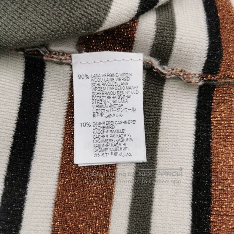 Brunello Cucinelli Brunello Cucinelli Wool and Cashmere Mixed Knit V-Neck Swe Size S / US 4 / IT 40 - 2 Thumbnail