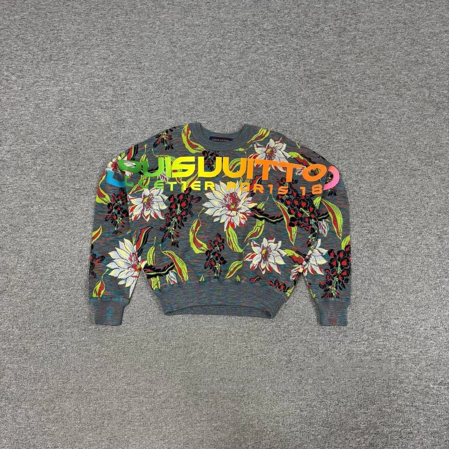 Louis Vuitton Louis Vuitton Slogan Logo Floral Wool Sweater. Size XS / US 0-2 / IT 36-38 - 1 Thumbnail