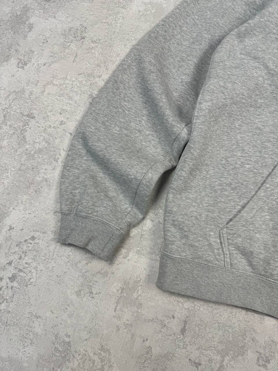 Nike Vintage Nike Gray Hoodie Embroidered Logo Size L Size US L / EU 52-54 / 3 - 4 Thumbnail