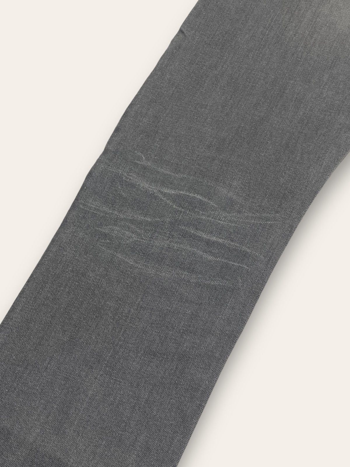 Diesel Vintage DIESEL Gray Wash Denim Slim Straight Jeans Size US 31 - 12 Thumbnail
