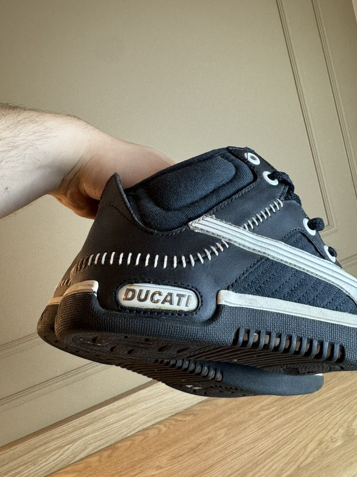Puma Vintage Puma Ducati Limited Edition Racing Sneakers Size US 7.5 / EU 40-41 - 4 Thumbnail