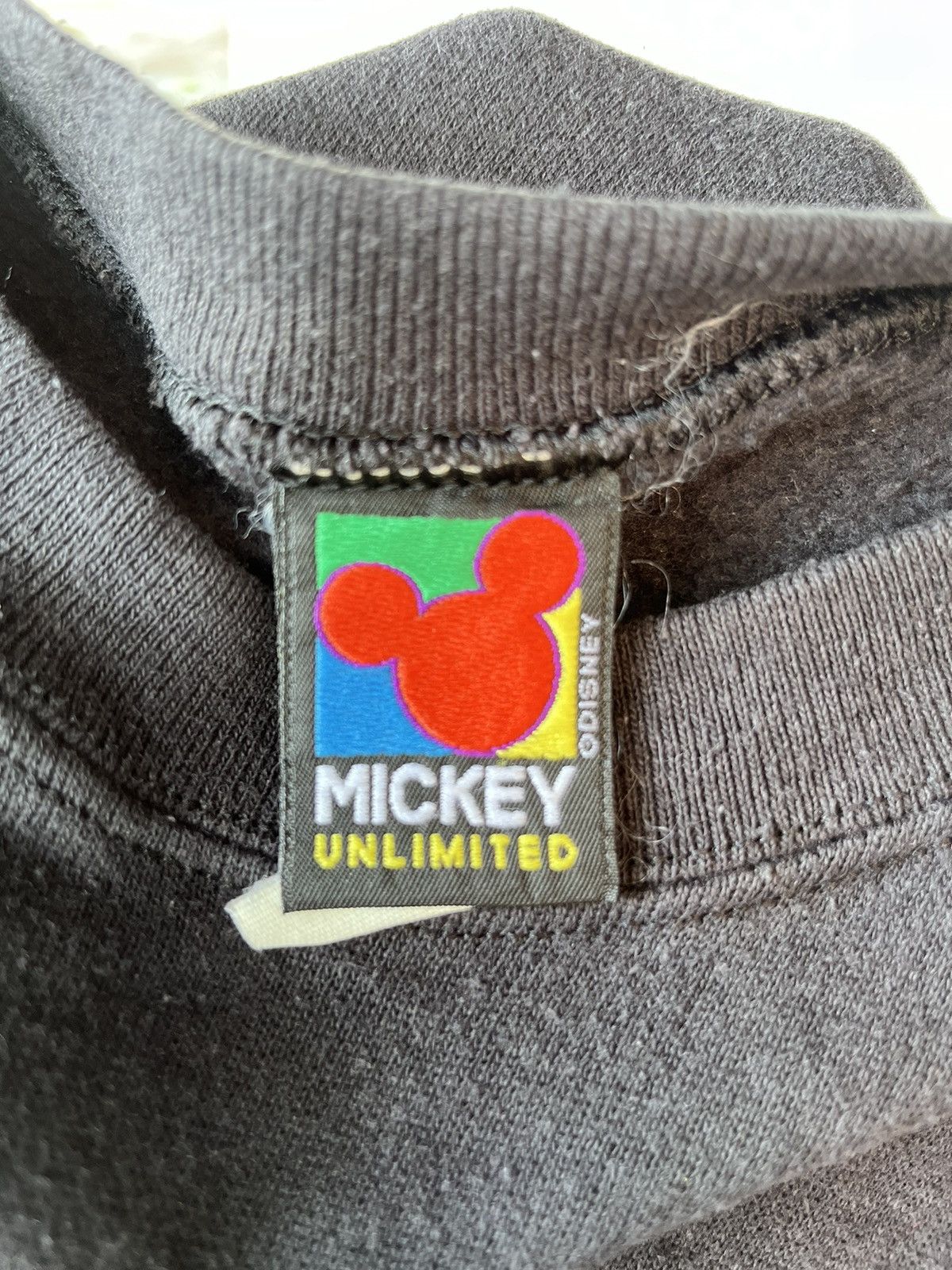 Disney Vintage Disney Mickey Mouse Sweatshirt Size US M / EU 48-50 / 2 - 5 Thumbnail