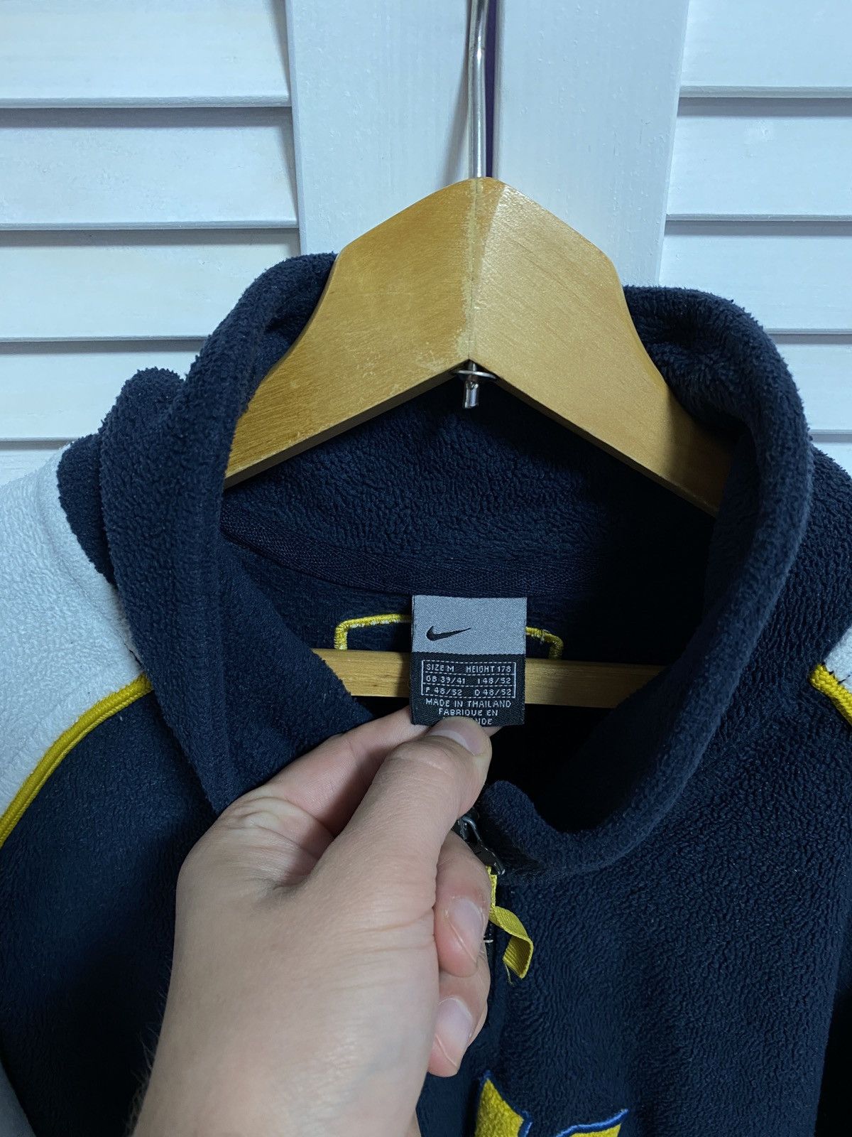 Nike × Vintage Vintage Fleece Sweater NIKE Big Knit Logo Sherpa style Size US L / EU 52-54 / 3 - 6 Thumbnail