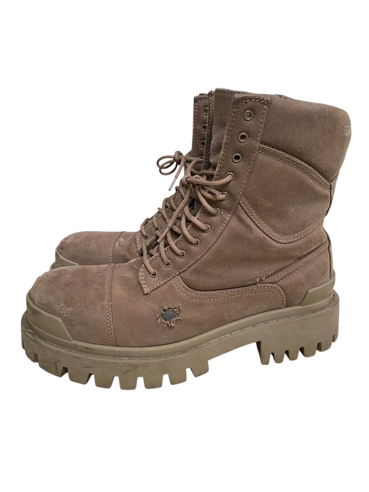 Tan Canvas Distressed Strike boots