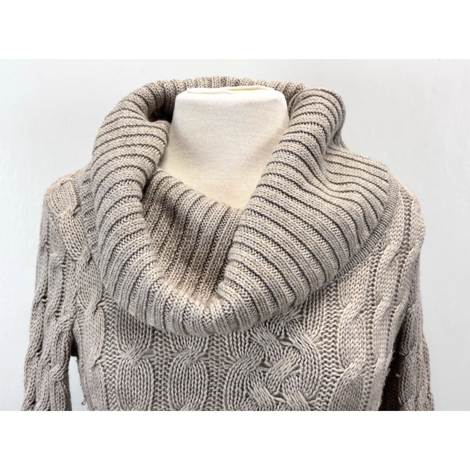 Vintage VINTAGE The Limited Angora Blend Sweater Women XS Brown Cowl Neck Cable Knit 90s Preppy Pullover Womens Size XS / US 0-2 / IT 36-38 - 5 Thumbnail