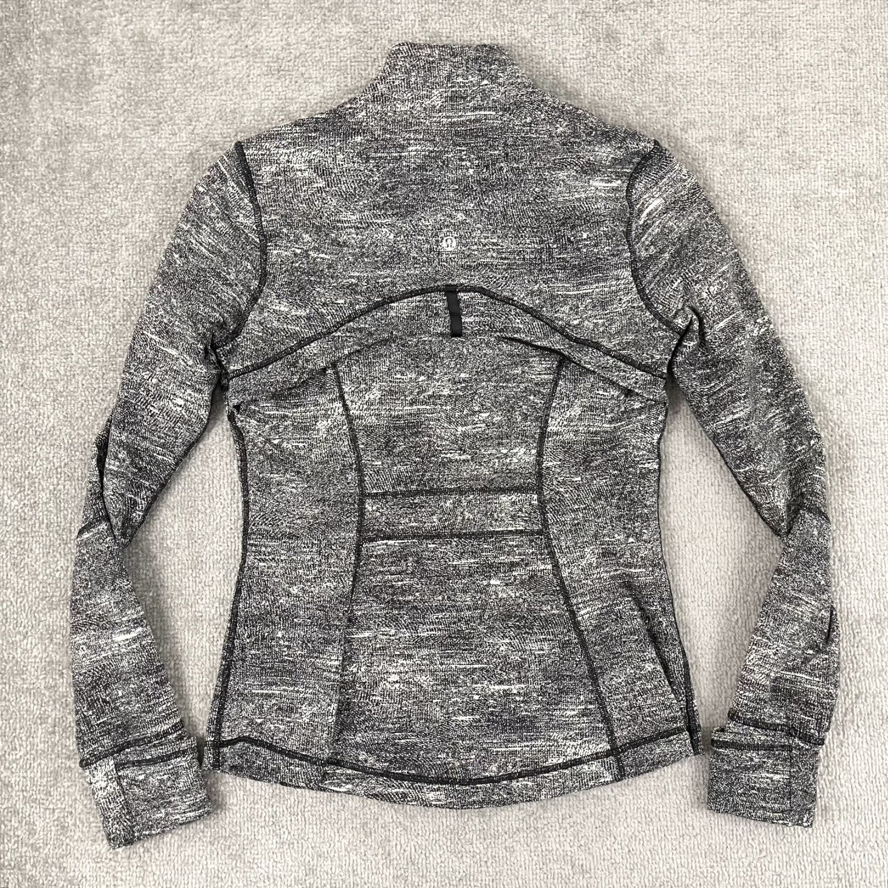 Lululemon VINTAGE Lululemon Define Jacket Womens Size 8 Activewear Gray Nylon Long Sleeve Sports Size M / US 6-8 / IT 42-44 - 2 Thumbnail