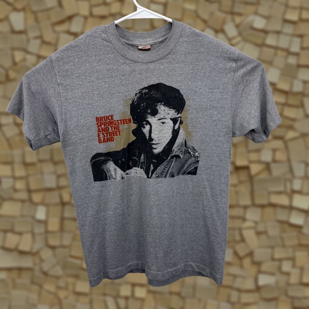 Vintage VINTAGE Bruce Springsteen E Street Band World Tour 84-85 T Shirt XL USA Gray Mens 80s Band USA World Tour Shirt XL Gray Short Sleeve Crew Neck Size US XL / EU 56 / 4 - 1 Thumbnail