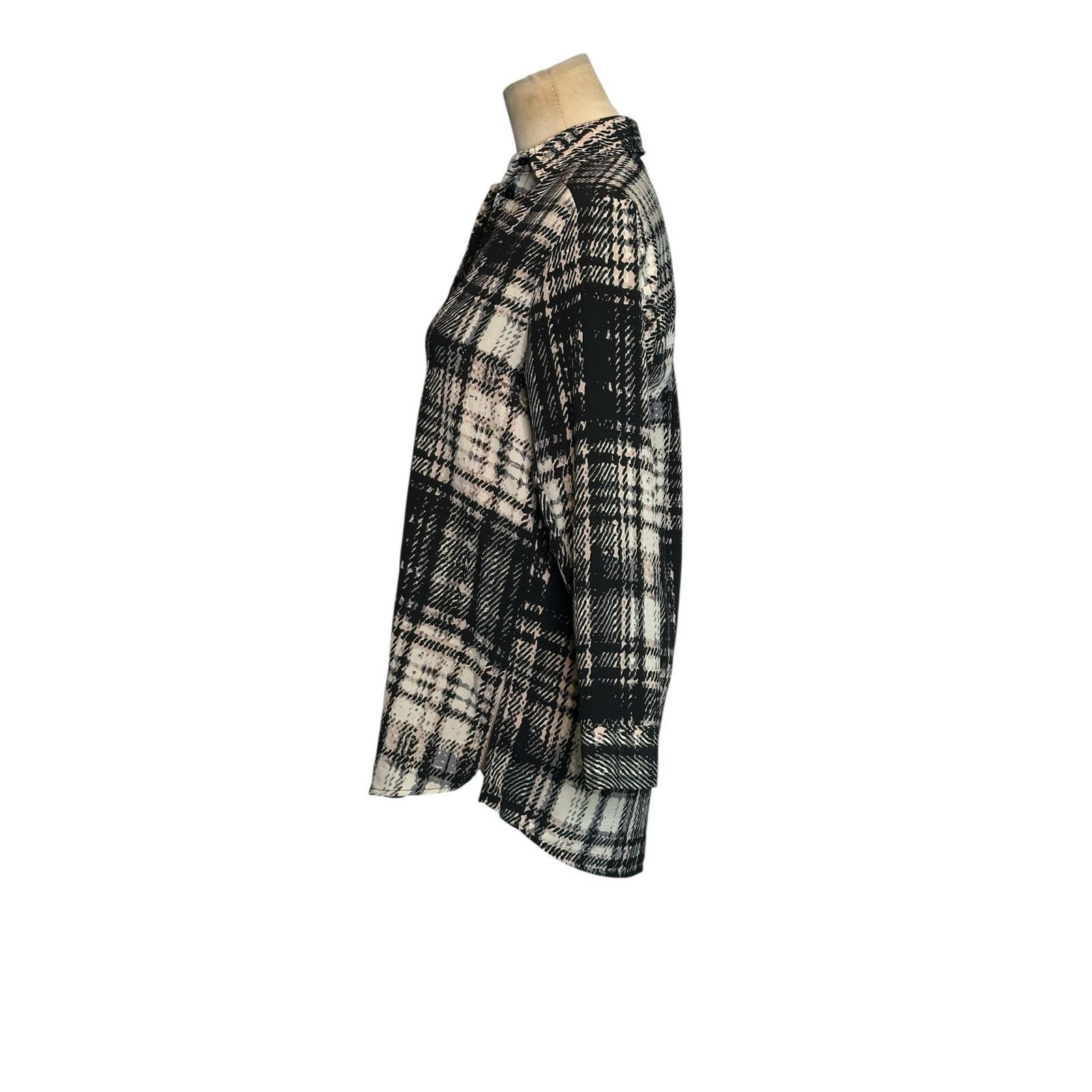 Topshop Topshop black plaid 3/4 sleeves buttoned blouse size 2P Size XS / US 0-2 / IT 36-38 - 7 Thumbnail