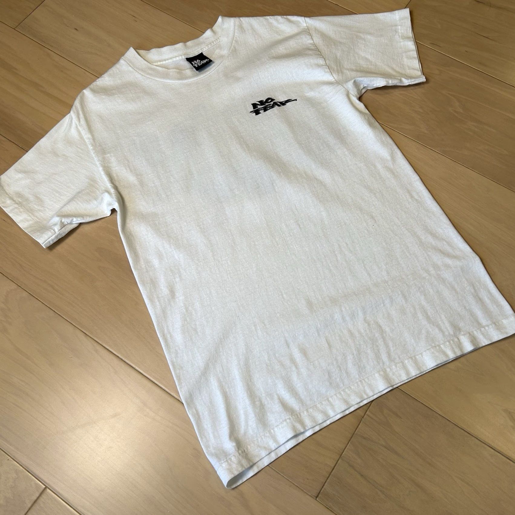 No Fear VINTAGE No Fear Dreams Unite Us 1996 White Tee Short Sleeve S/M Unisex Cotton Graphic Tee 1990s Sportswear Beach Mens Womens Size US 29 - 3 Thumbnail