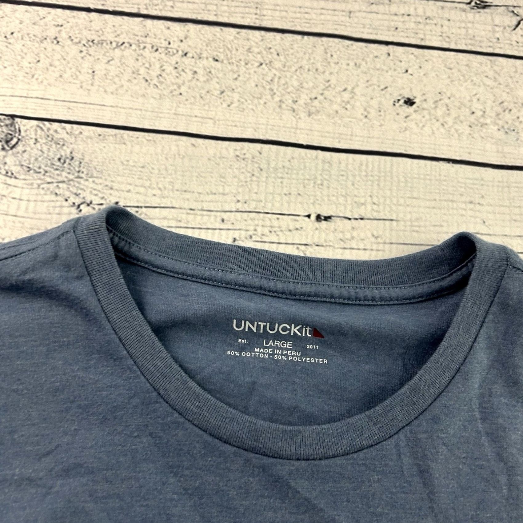 UNTUCKit UNTUCKit Saxum Short Sleeve T-Shirt Men's L Blue Cotton Poly Blend Size US L / EU 52-54 / 3 - 2 Thumbnail