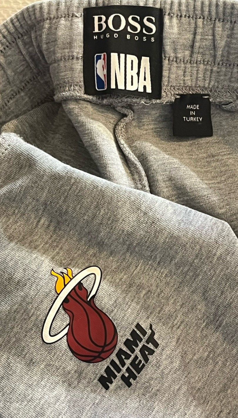 Hugo Boss Hugo Boss NBA Slamdunk2_2 Miami Heat Sweatpants Jogger Pants Size US 32 / EU 48 - 8 Thumbnail