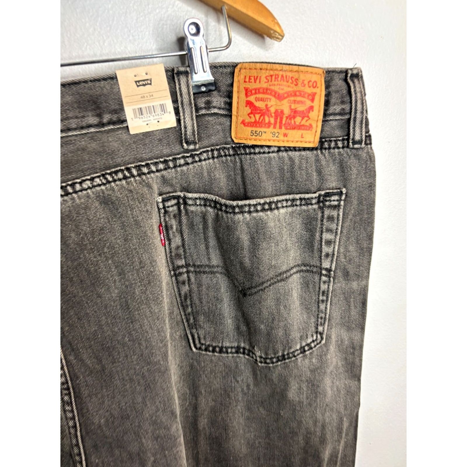 Levi's Levi's 550 Jeans Relaxed Straight Mens 48X34 Black 90s Retro Vintage Style Distressed 5-Pocket Denim Jeans Size US 32 / EU 48 - 5 Thumbnail