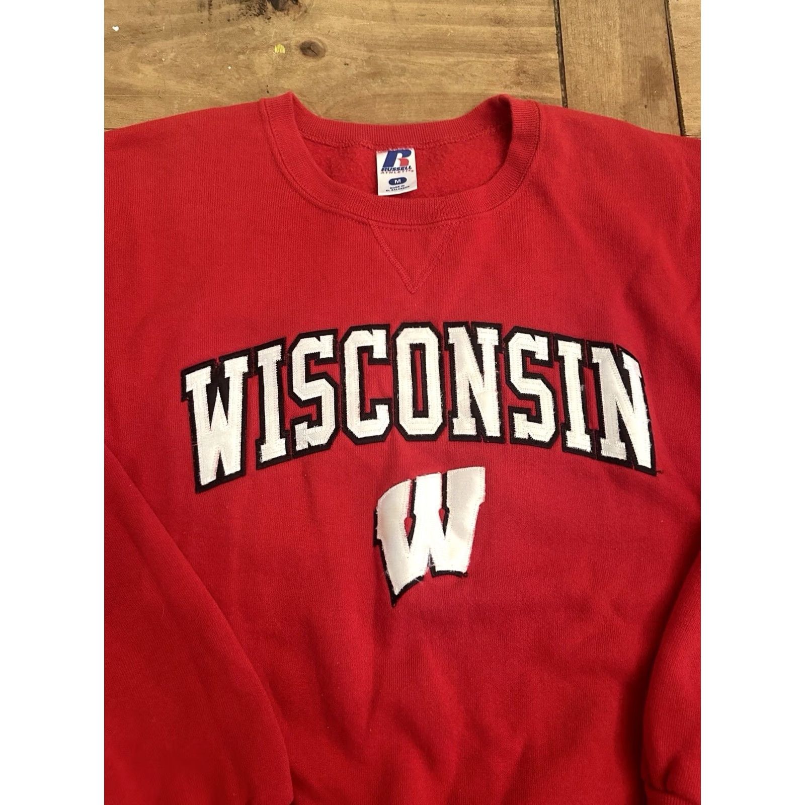 Russell Athletic VINTAGE Russell Athletic Sweatshirt University of Wisconsin Red M Mens Crewneck Pullover Medium Size US M / EU 48-50 / 2 - 2 Thumbnail