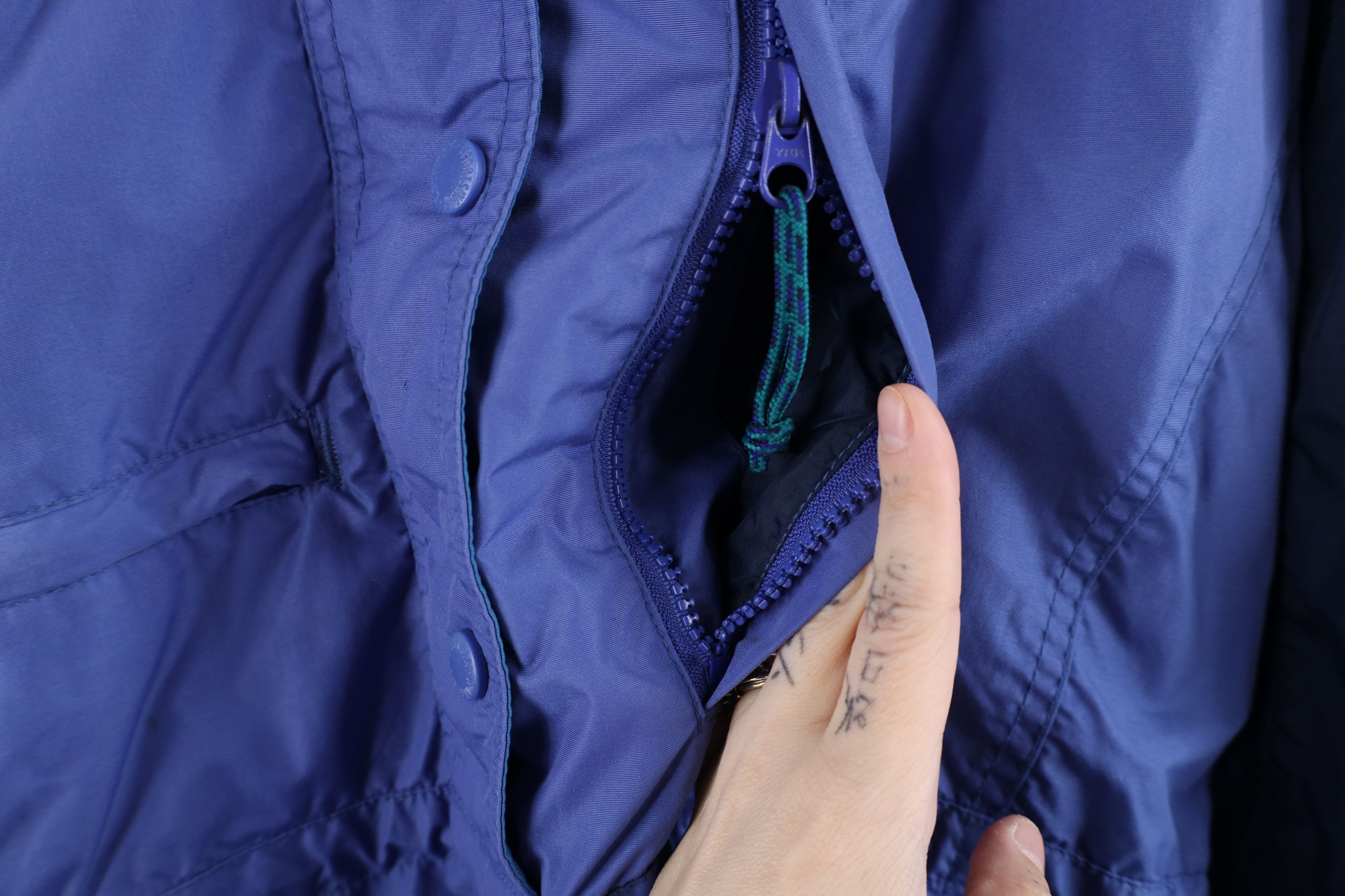 Columbia × Vintage Vintage 90s Columbia Hooded Pullover Anorak Jacket Purple Size M / US 6-8 / IT 42-44 - 6 Thumbnail