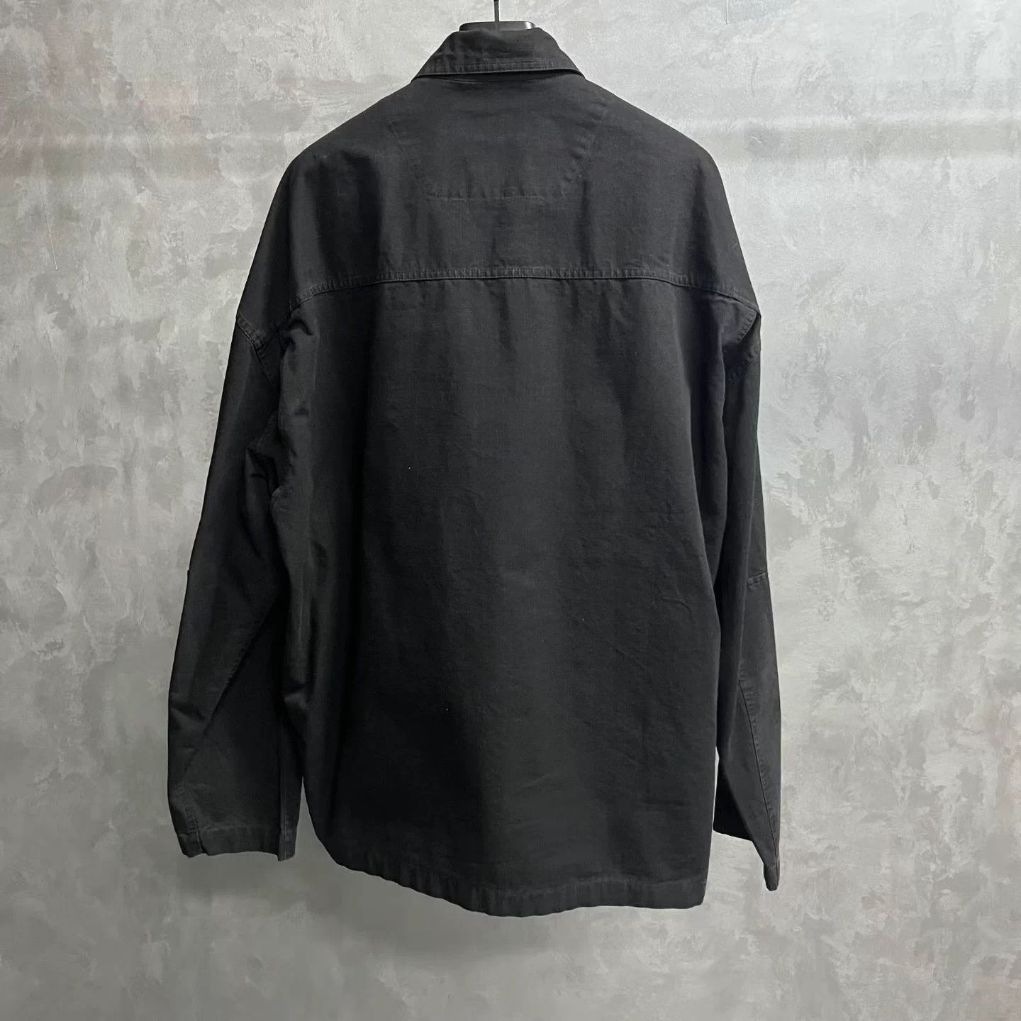 Balenciaga Balenciaga Black Oversized Button-Up Shirt - Size 37 Size US XXS / EU 40 - 2 Thumbnail