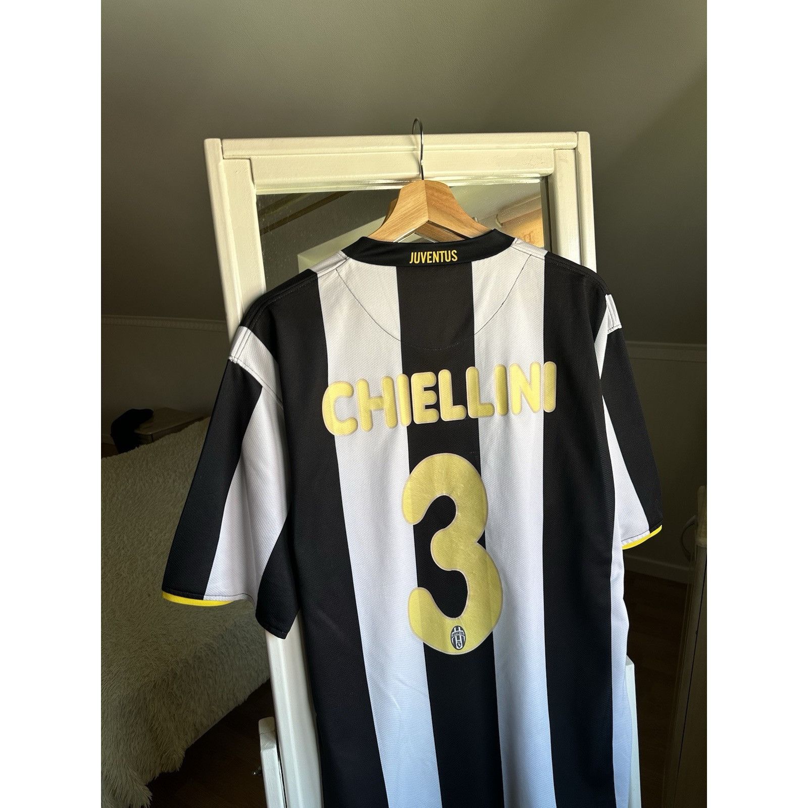 Nike Juventus 2008-2009 player Chiellini 3 Home Football Shirt Size US XL / EU 56 / 4 - 2 Thumbnail
