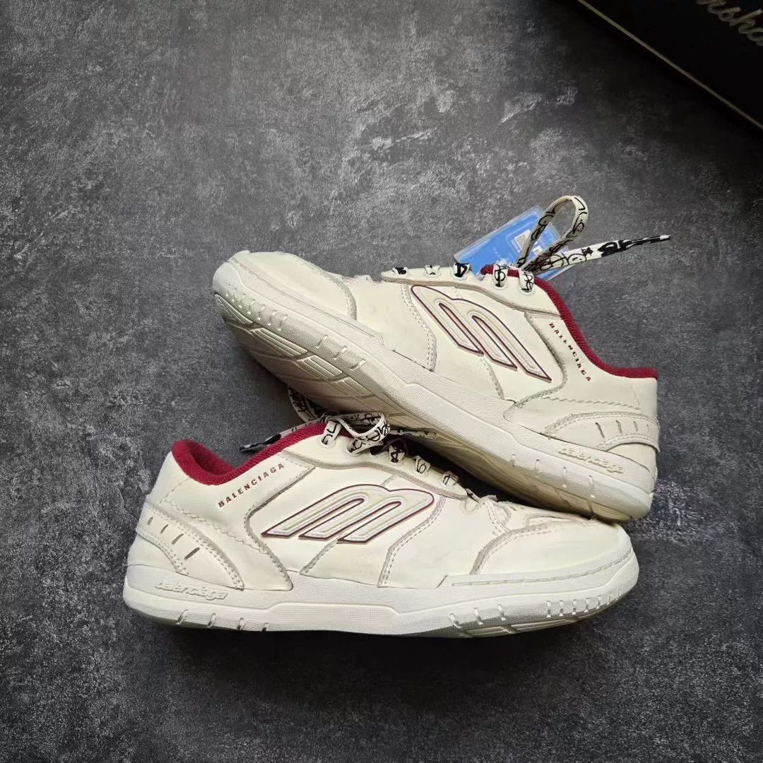 Balenciaga Balenciaga Distressed Red Lowtop Sneakers 37 Women Size US 6.5 / IT 36.5 - 1 Thumbnail