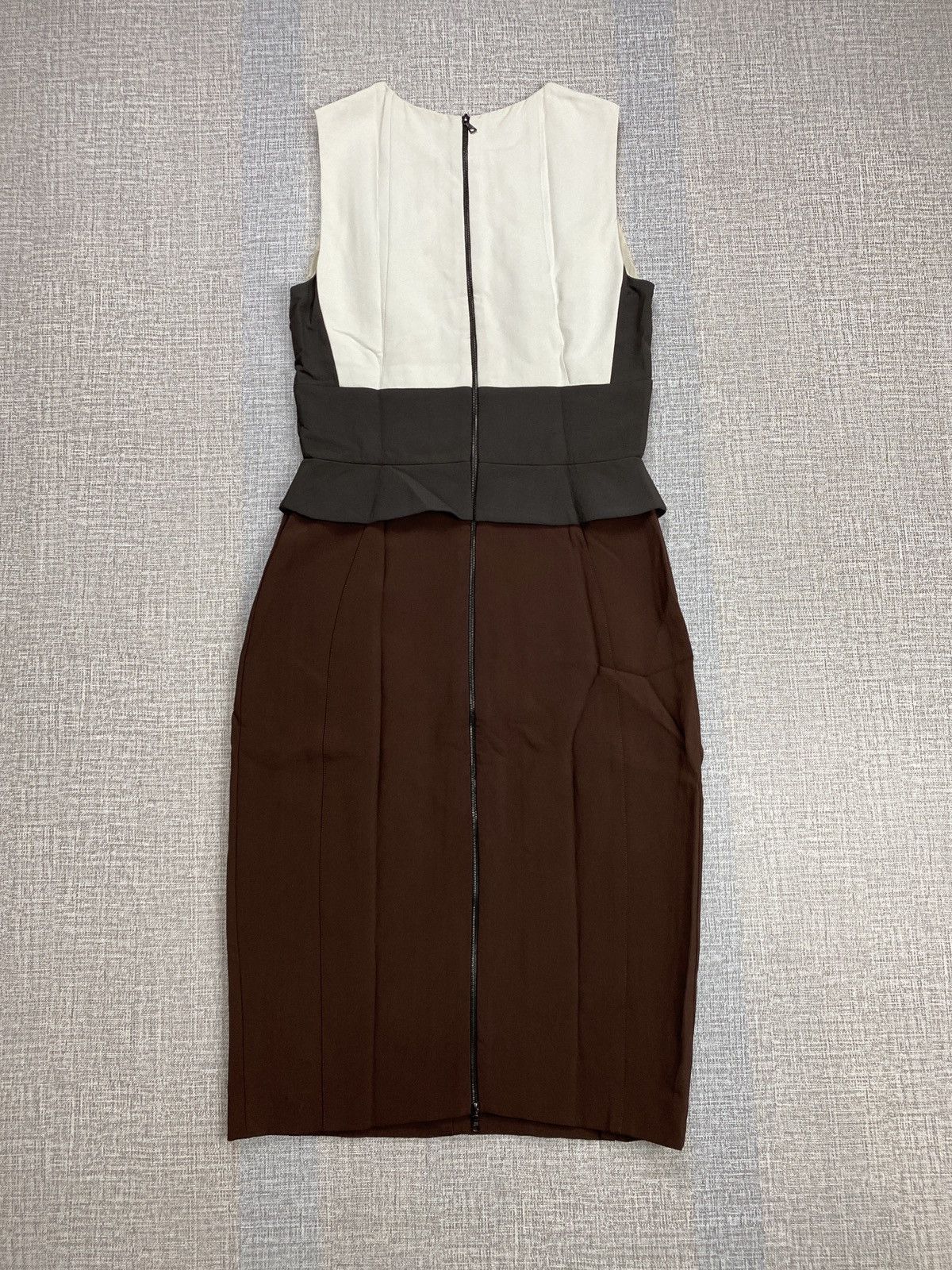 Designer × Narciso Rodriguez Narciso Rodriguez Colour Block Silk blend Crepe Peplum Dress Size S / US 4 / IT 40 - 3 Thumbnail
