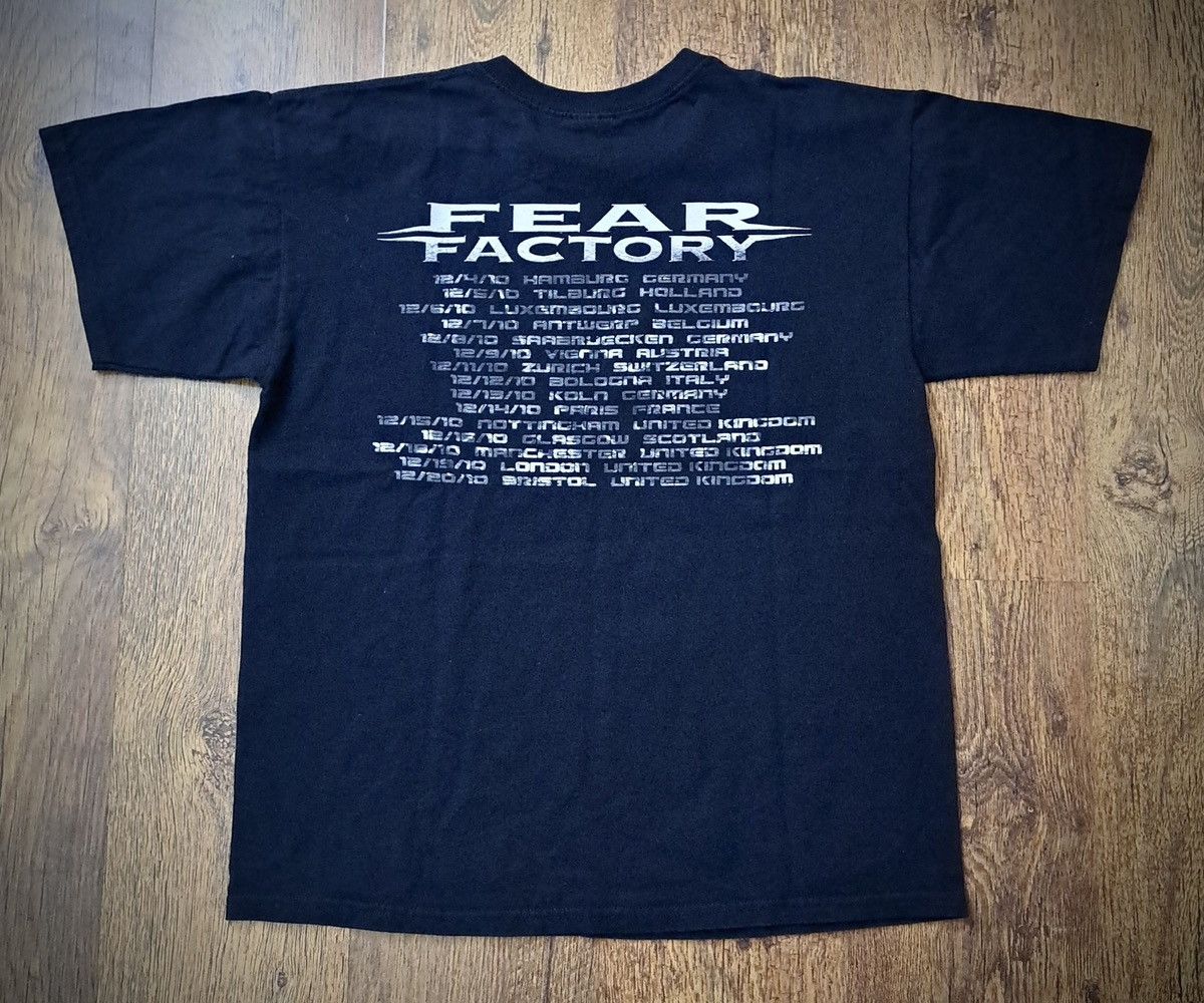 Band Tees FEAR FACTORY x INDUSTRIAL DISCIPLINE x Tour T-Shirt 2010 Size US L / EU 52-54 / 3 - 2 Thumbnail