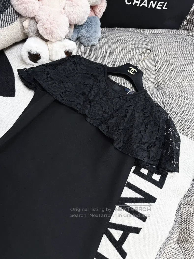 Louis Vuitton Louis Vuitton Black Lace Patchwork Lapel Short Sleeve Dres Size XXS / US 00 / IT 34 - 5 Thumbnail