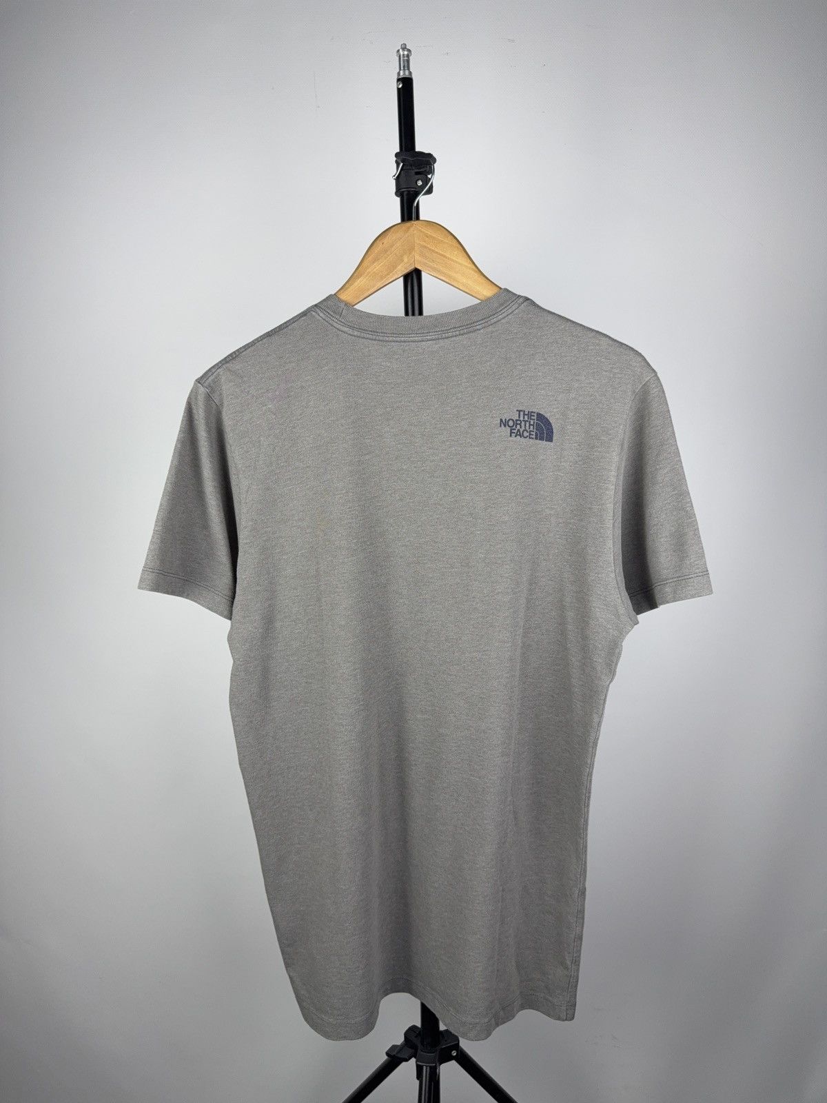 The North Face Outdoor 00s The North Face Graphic Explorer Tee Grey M Size US M / EU 48-50 / 2 - 8 Thumbnail