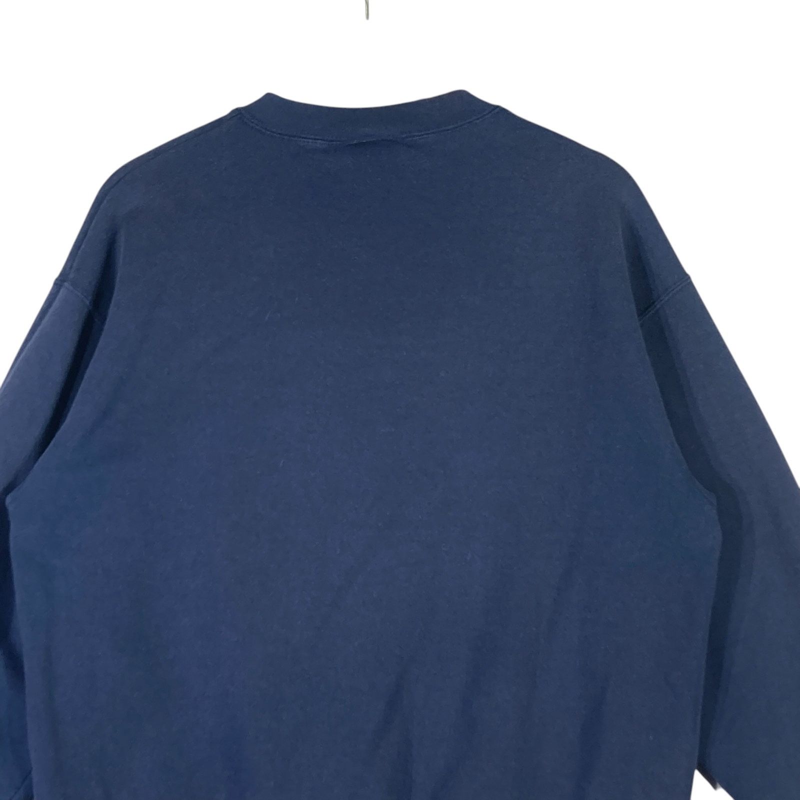 Disney Vintage Disney Tinker Bell "Make A Little Magic" Crewneck L Size US L / EU 52-54 / 3 - 6 Thumbnail