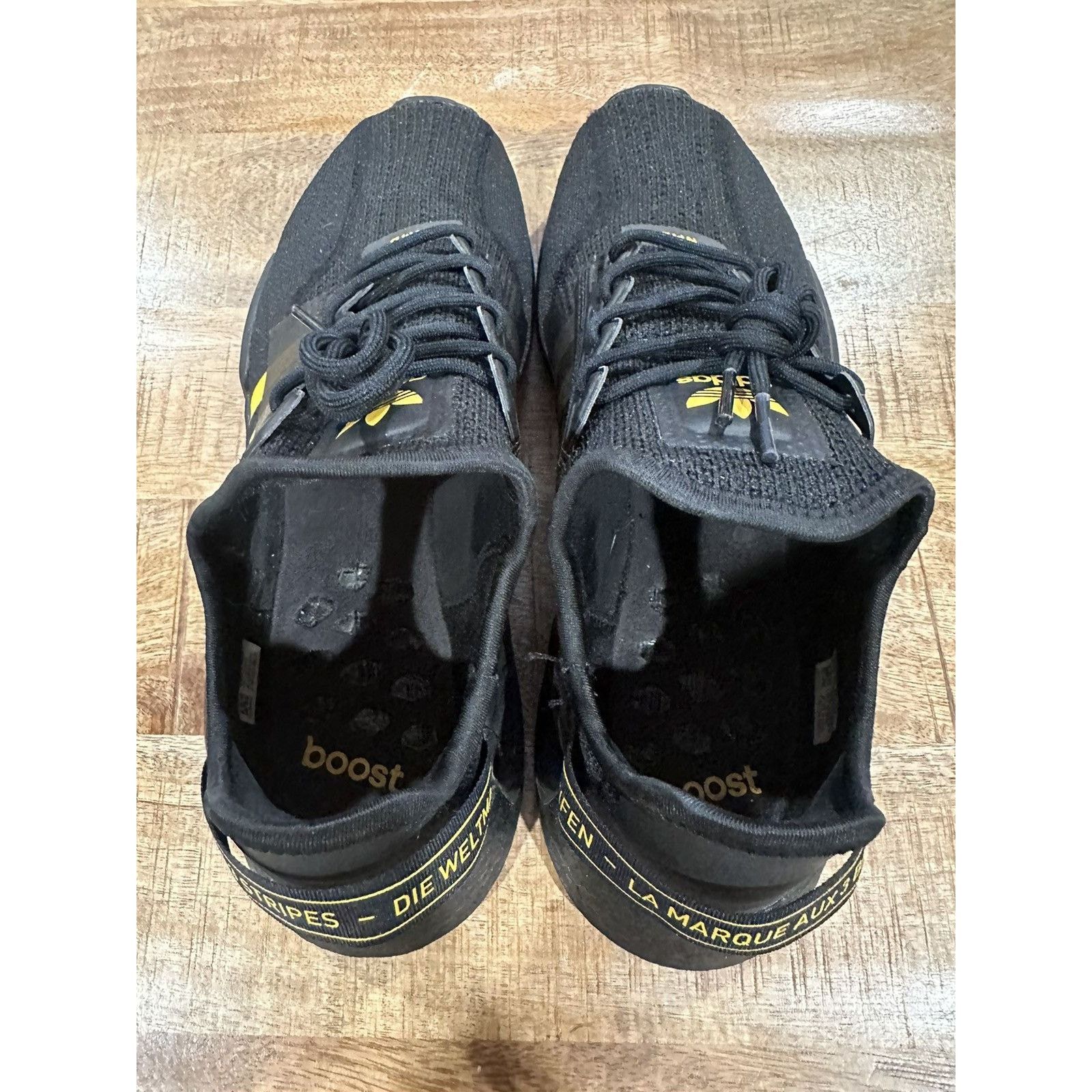 Adidas Adidas NMD R1 V2 Core Black Solar Gold Sz. 10.5 Size US 10.5 / EU 43-44 - 6 Thumbnail