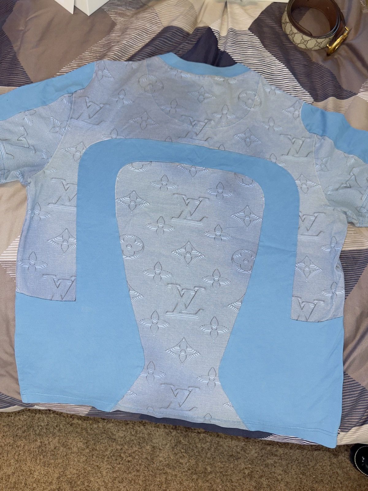 Louis Vuitton Louis vittuion shirt Size US S / EU 44-46 / 1 - 6 Thumbnail