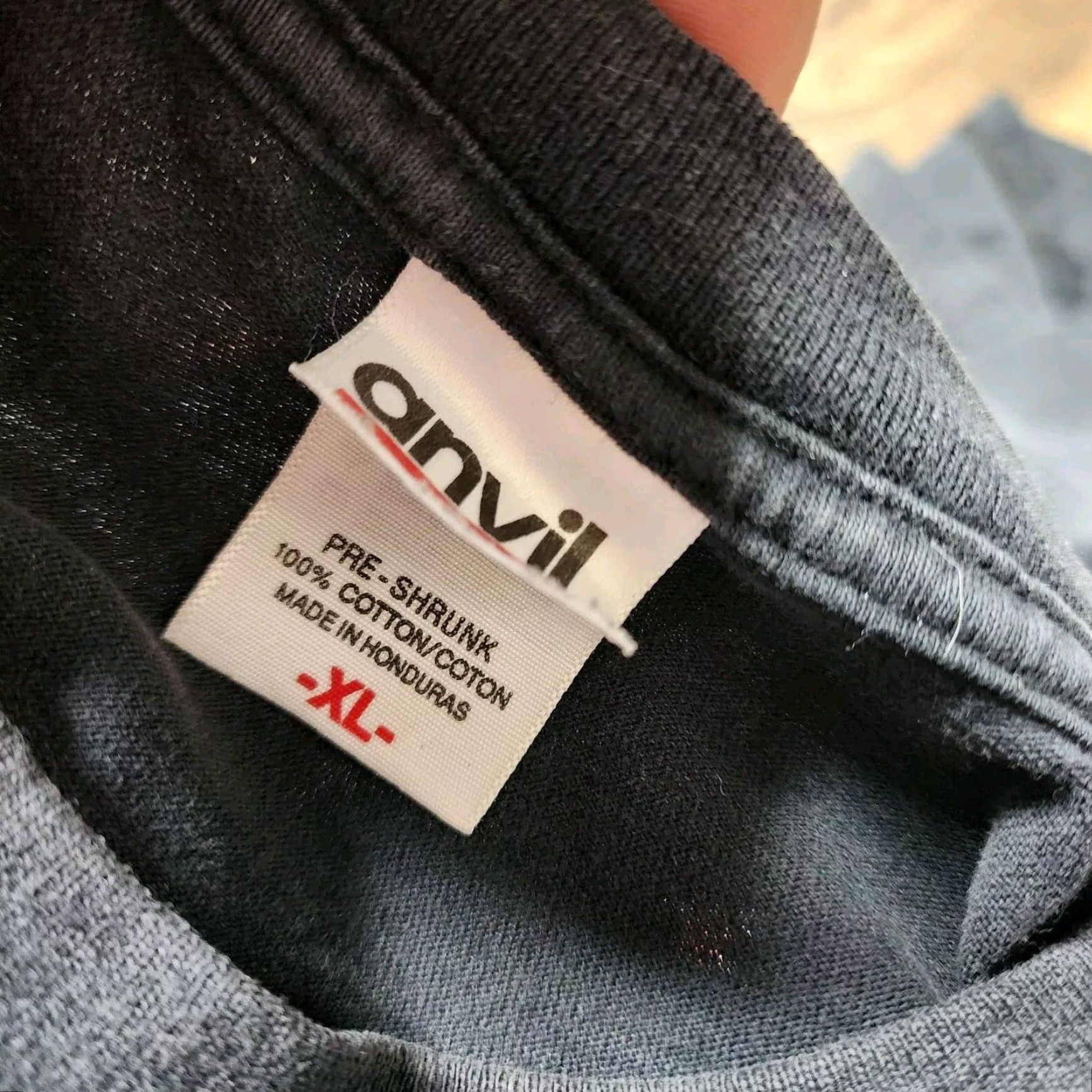 Anvil VINTAGE Anvil T-Shirt Football Mens XL Valley View Casino & Hotel CA Black Cotton Logo 90s Gambling Graphic Print Short Sleeve Crew Neck Size US XL / EU 56 / 4 - 4 Thumbnail