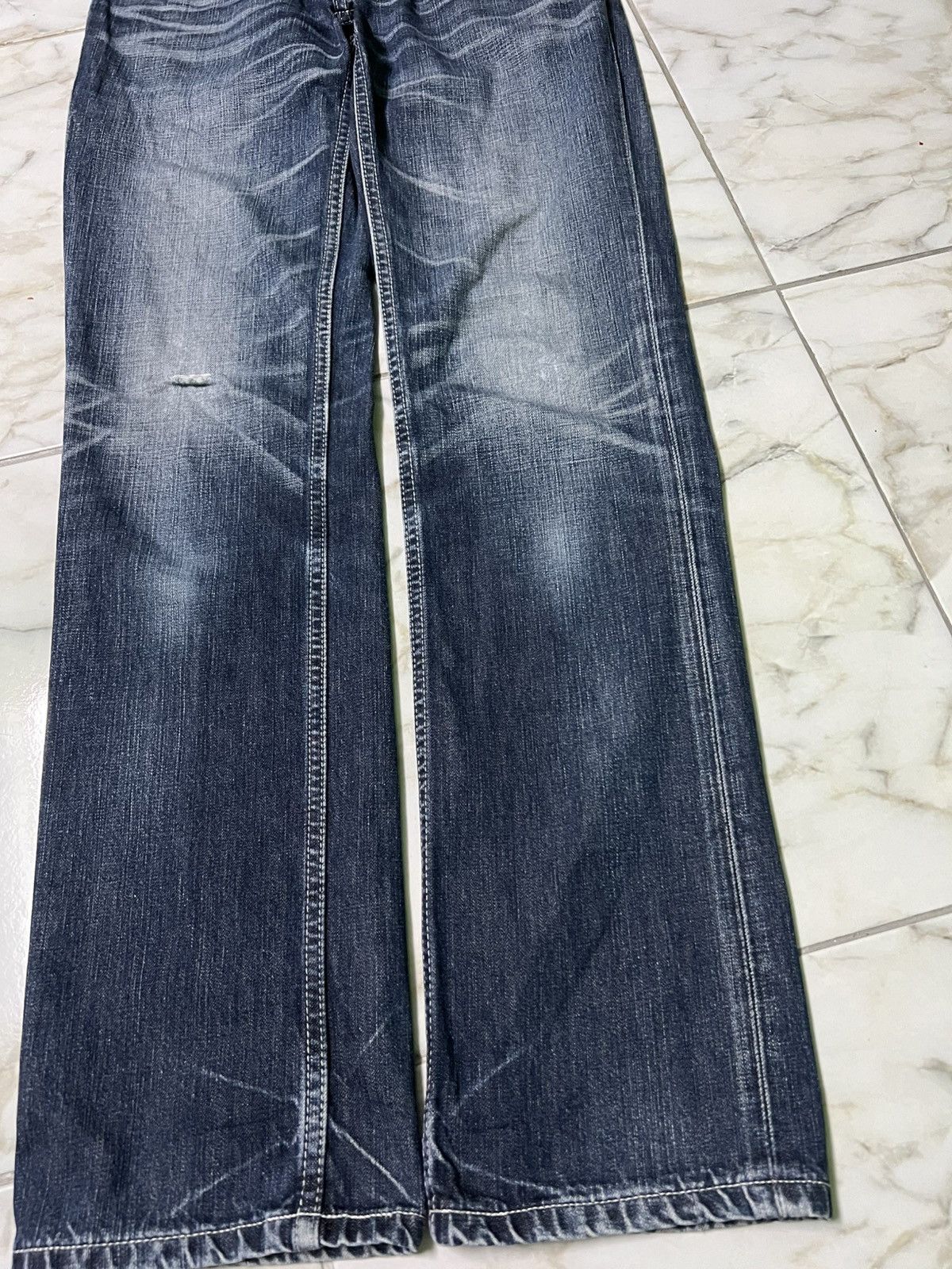 Levi's Vintage Levis 511 Distressed Washed Jean Size US 30 / EU 46 - 4 Thumbnail